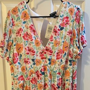 Torrid NWT Floral Dress